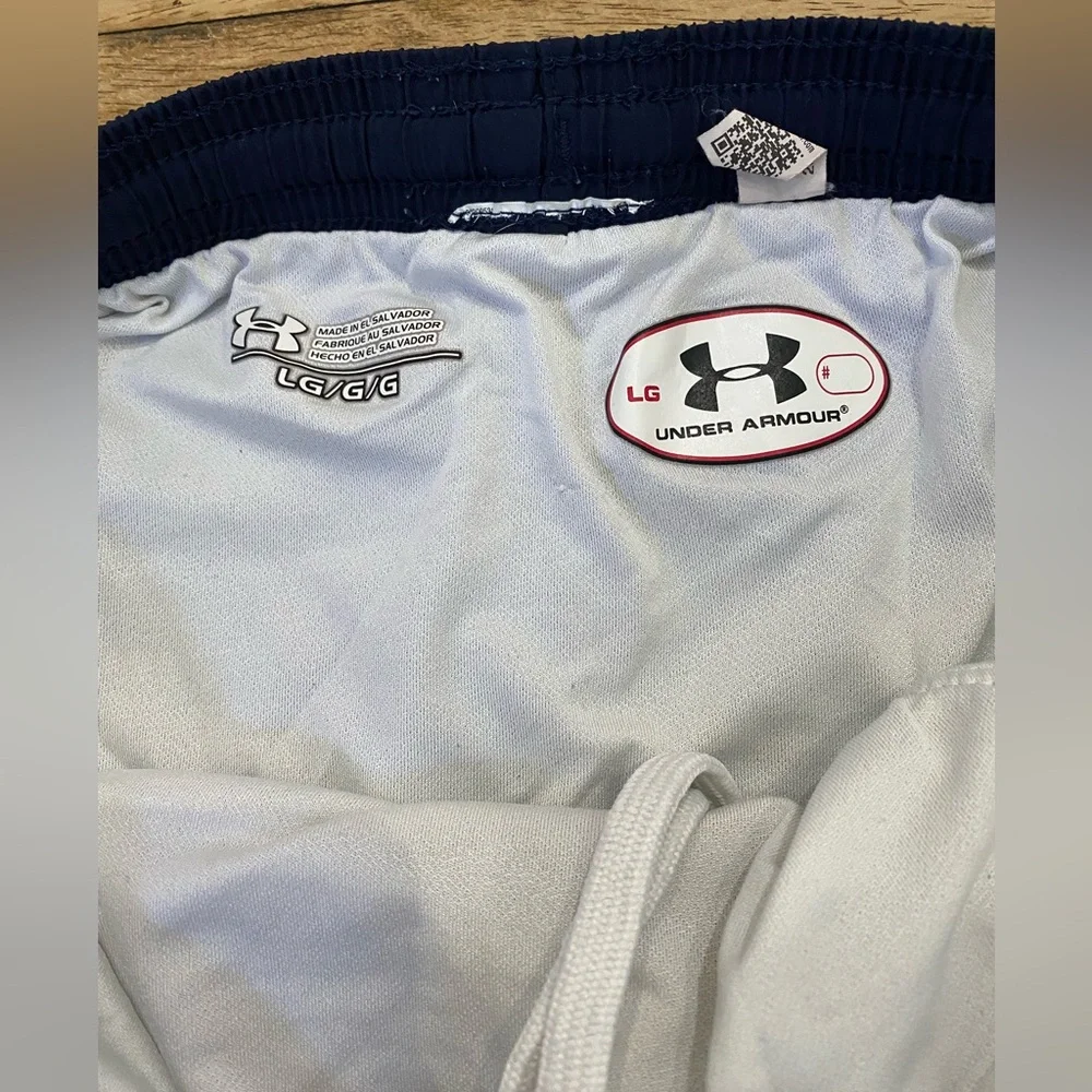 Under Armour Women’s Sz L Navy Kick Split Athletic‎ Shorts